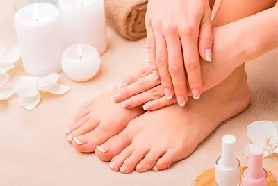 Combo Aroma Mani-Pedi Combo Aroma Mani-Pedi