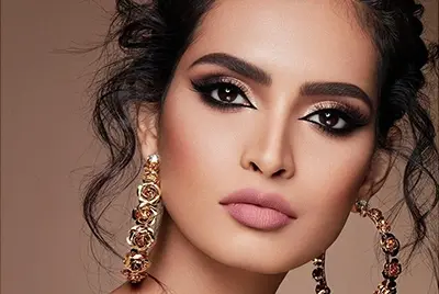 In Fashion Pure Glow HD Make-Up In Fashion Pure Glow HD Make-Up